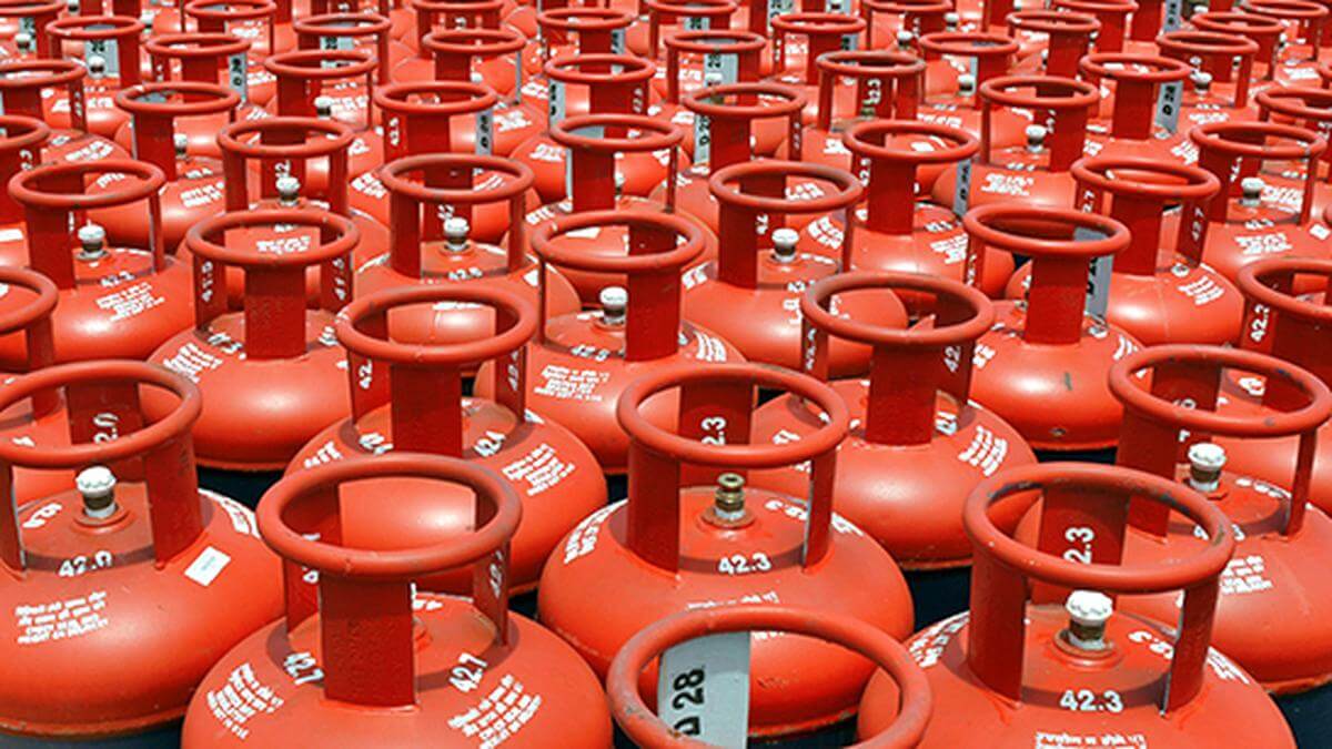 Middle East unrest: LPG refill gap extended to 25 days; govt forms panel amid supply concerns