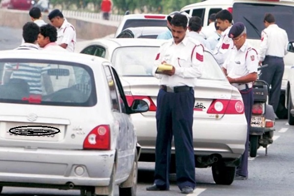 Noida police issues challan to over 600 people for drunk driving, flouting traffic rules  within a day
