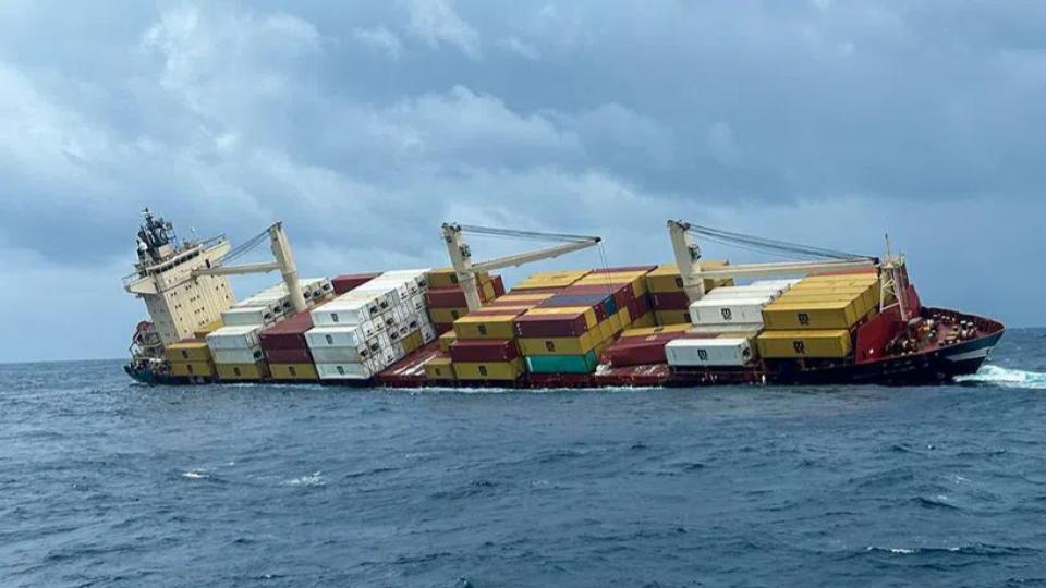 Kerala police register FIR against Liberian ship that sank off State’s coast