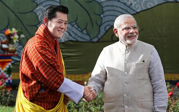 kingofbhutanjigmekhesarnamgyelwangchuktomeetpmmoditoday