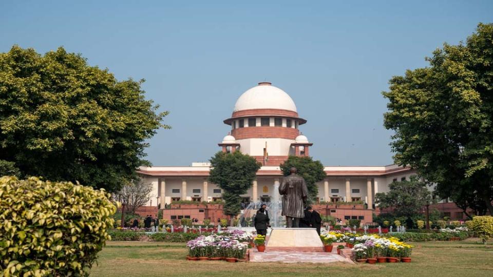 Supreme Court says no to fresh pleas against Waqf law