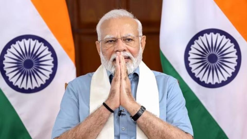 pmmodivirtuallyinteractswithpartyworkersinvaranasi