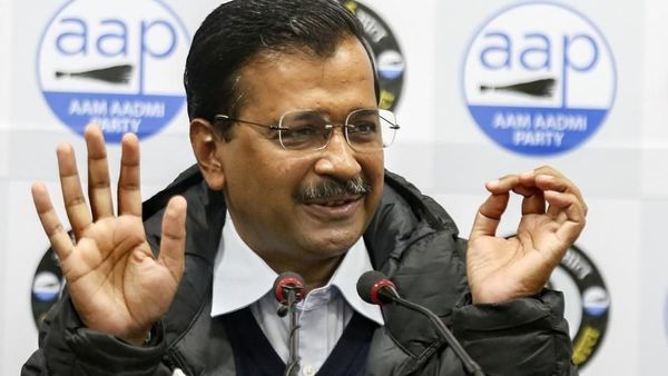 delhiassemblyelections:aapleadingin56seats;bjpin14