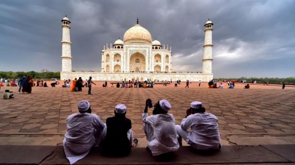 beingmusliminmodisindiainvisibleinourowncountry