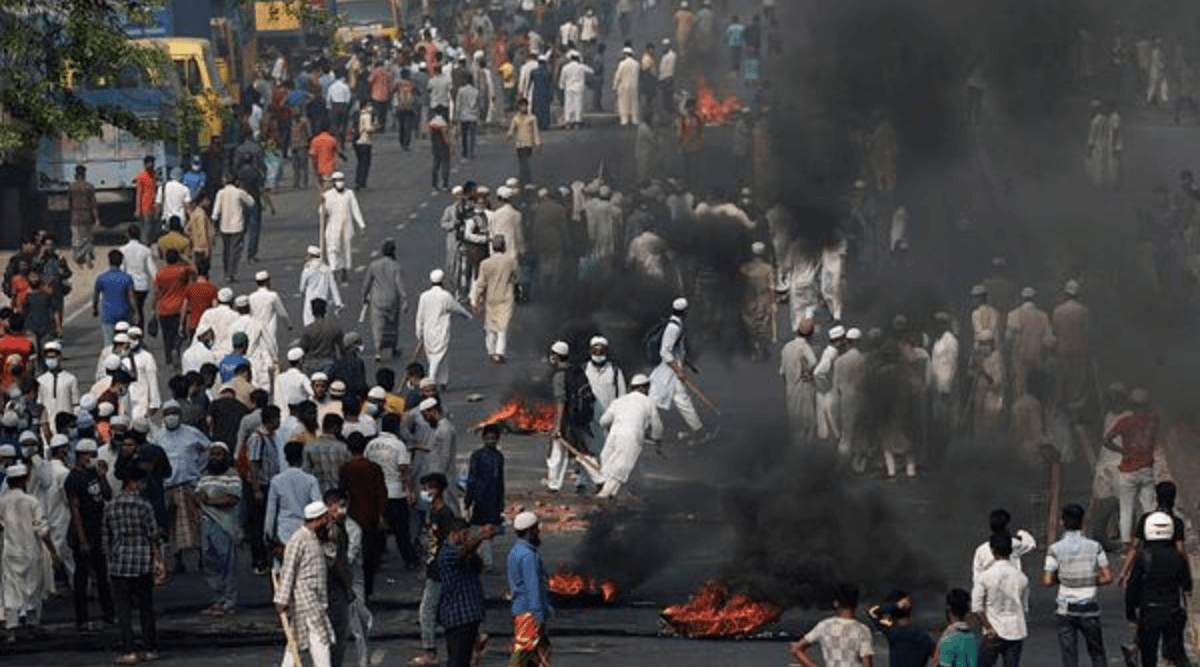 afterpmmodisvisitviolencespreadsinbangladeshattacksonhindutemplestrain