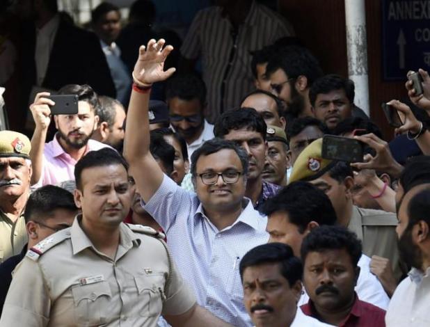 delhihcjudgerecusesherselffromhearingkartichidambaramsbailplea