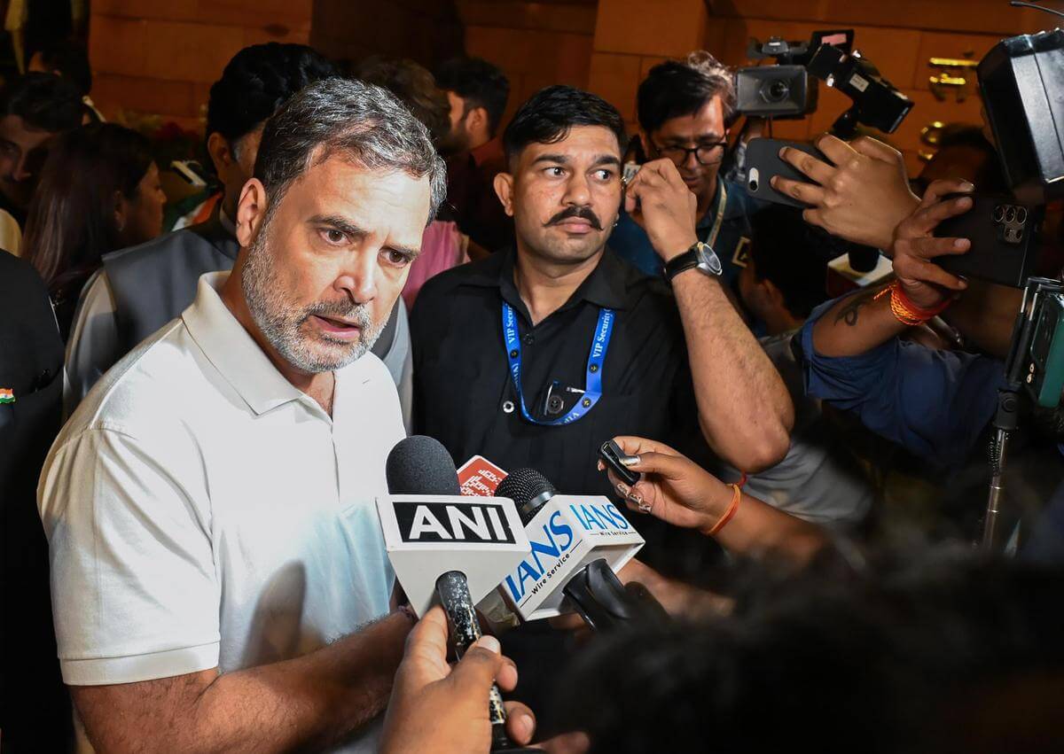 wehavedefeatedthisattackontheconstitution:rahulgandhionwomenquotabillfailure