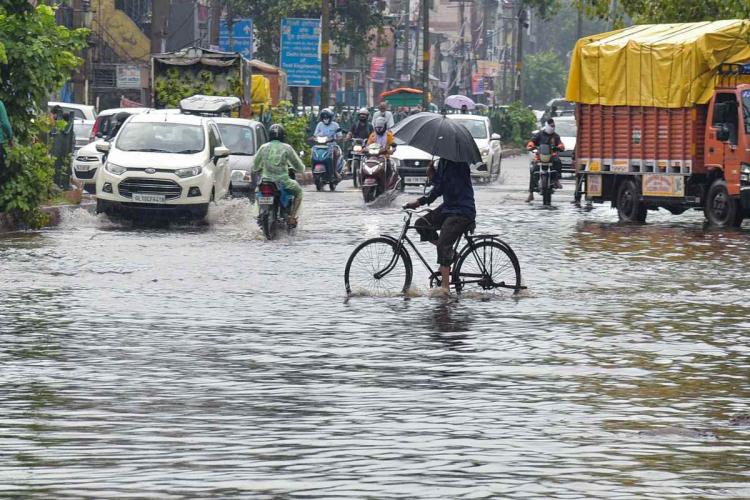 imdforecastsheavyrainfallinodishacoastalandhrapradeshtelanganakerala