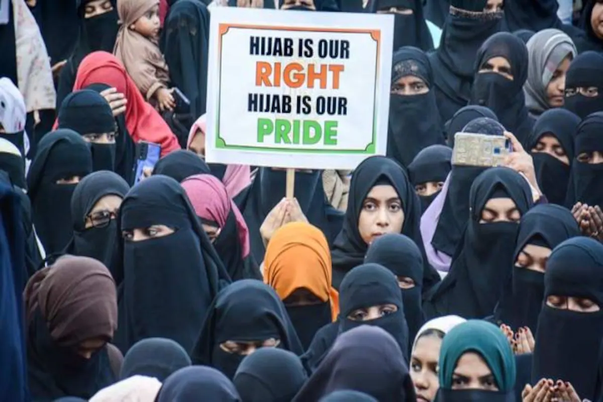 karnataka:muslimgroupscallforbandhoverhijabverdict