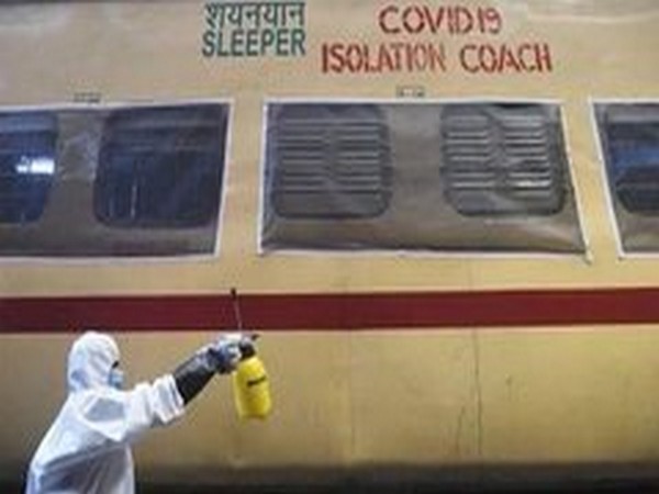 railwaydeployscovidcarecoachesinupmpmaharashtradelhi
