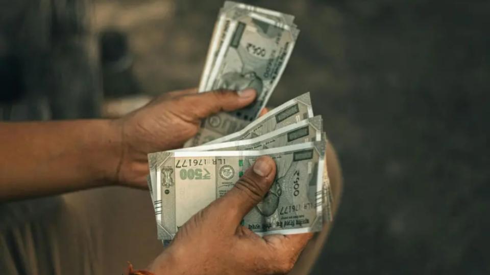 Union cabinet approves 2 PC DA hike for govt employees, pensioners