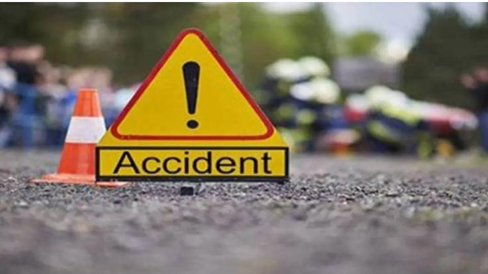 Woman Dies as Eicher Vehicle Hits Two-Wheeler in Atmakur, AP