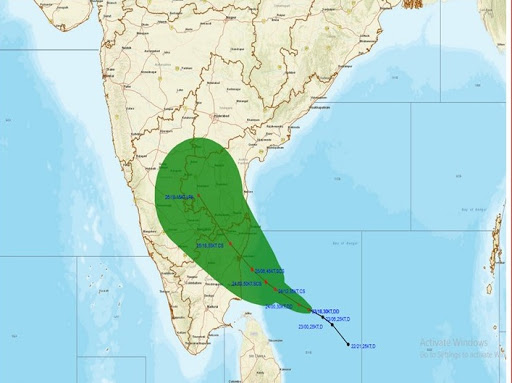 "nivar"inbayofbengalintensifiesintoseverecyclonicstorm