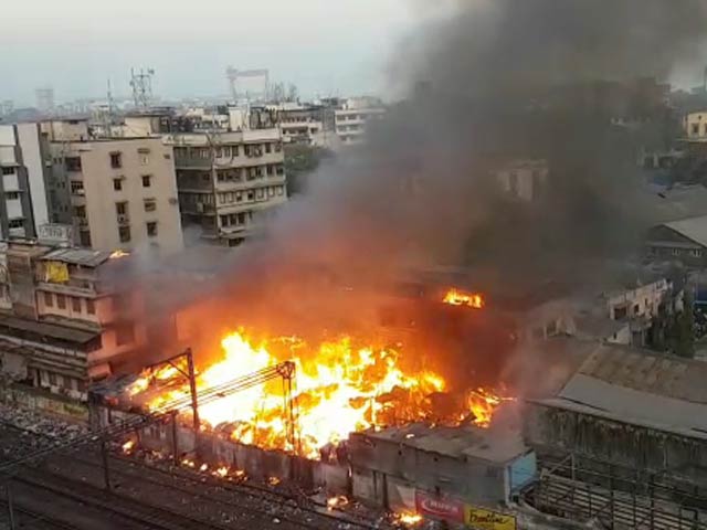 atleast12peoplekilledinfiremishapinmumbai