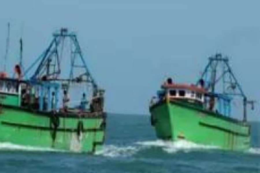 27indianfishermenreleasedfromsrilankanprisonarriveinchennai