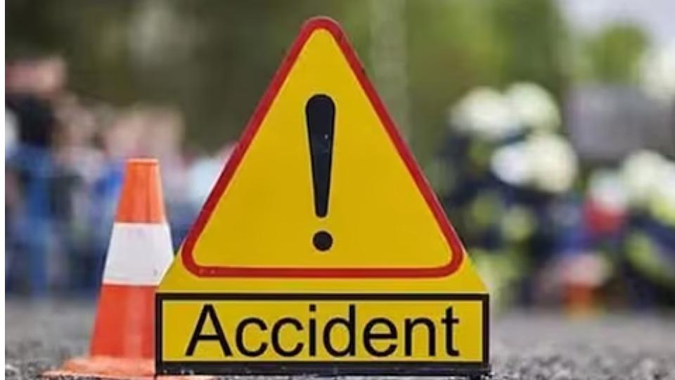 Students Injured as School Bus Hit by Lorry in AP