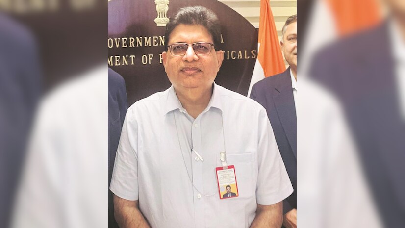 iasofficerarunishchawlaappointedasrevenuesecretaryinministryoffinance