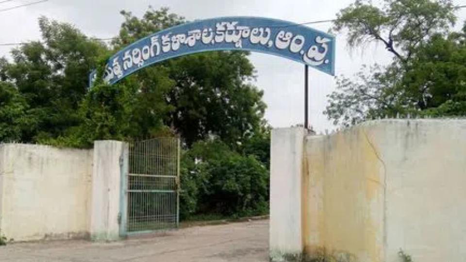 Kashmiri students faces harassment over hijab, ramzan restrictions at Kurnool college