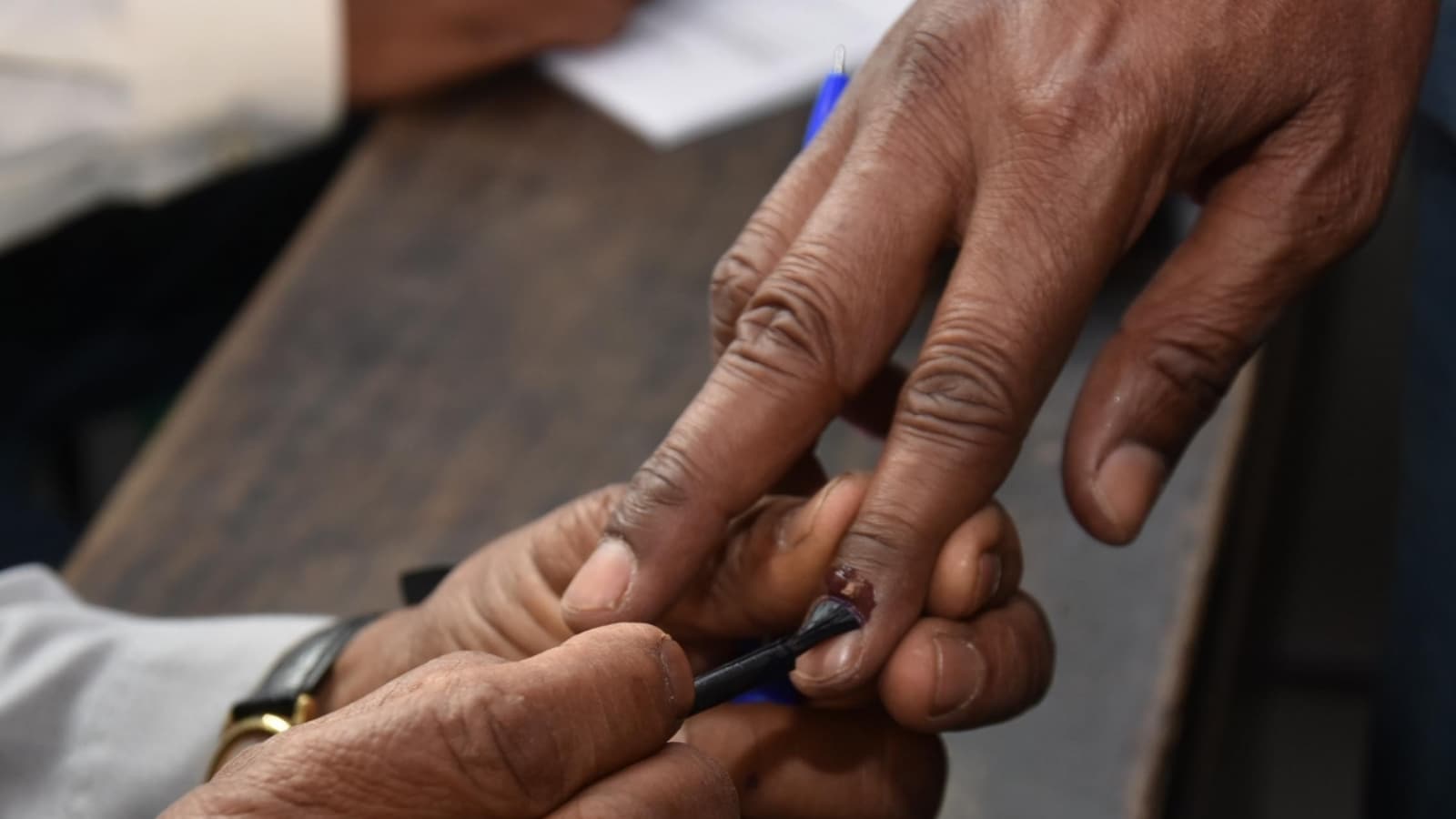 pollingunderwayfor26karbianglongautonomouscouncilconstituencies