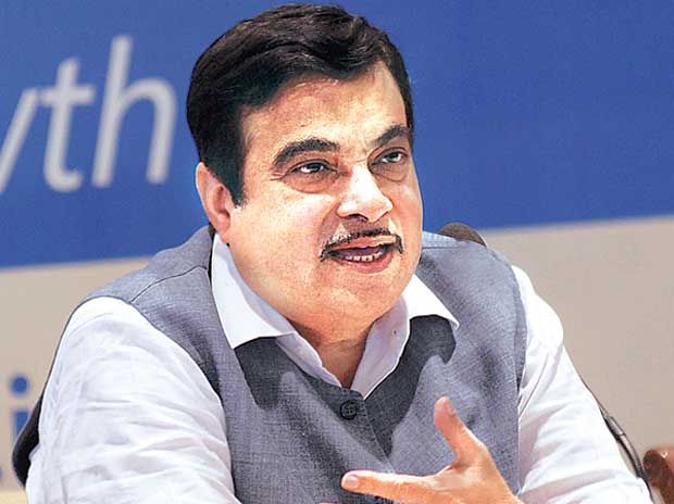 nitingadkariannouncesrs6000croreworldbankbackedirrigationscheme