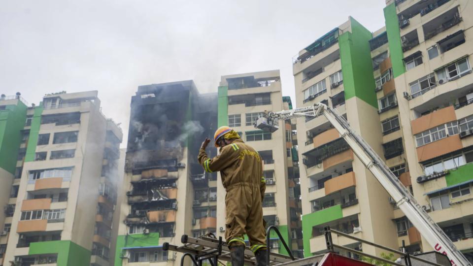 Fire Breaks Out in Ghaziabad High-Rise, Several Residents Rescued
