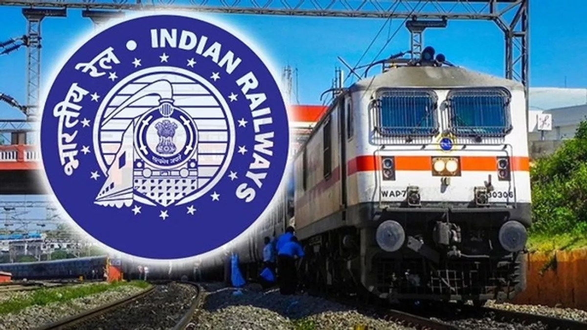 indianrailwaysenhancesservicesformahakumbhpilgrims