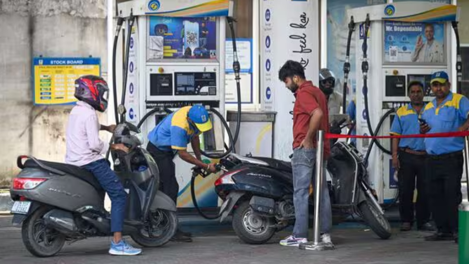petrolanddieselpriceshikedby90paiseperlitre