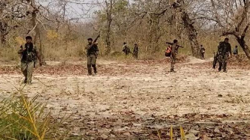 2drgconstablesinjurediniedblaststriggeredbynaxalainchhattisgarh