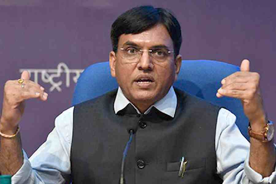 india’ssocialsecuritycoveragedoublesto488%:unionministermansukhmandaviya