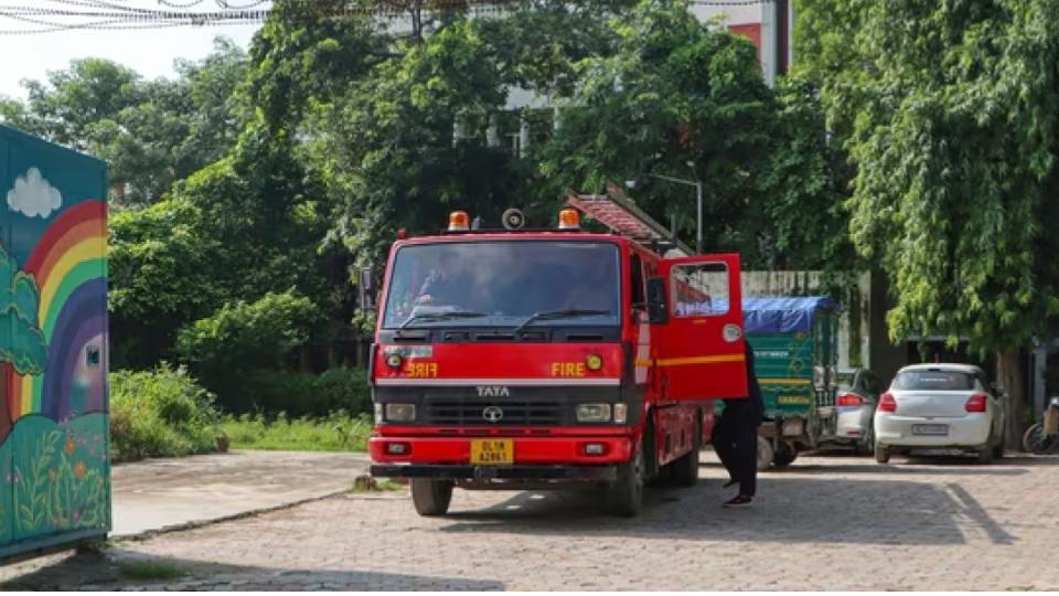 Over 20 Delhi colleges receive hoax bomb threat emails