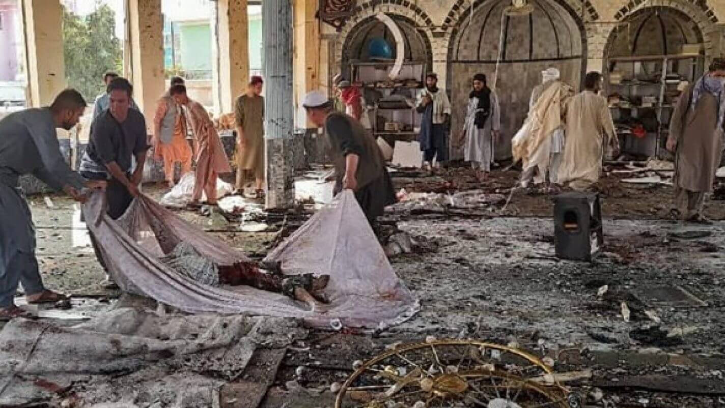 Over 70 killed in suicide bombing at Shia shrine in Pakistan