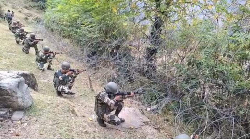 Indian Army kills Two terrorists  in Jammu and Kashmir