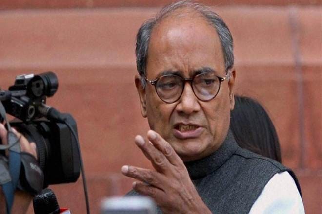 peoplewearingsaffronrobescommittingrapesinsidetemples:digvijayasingh