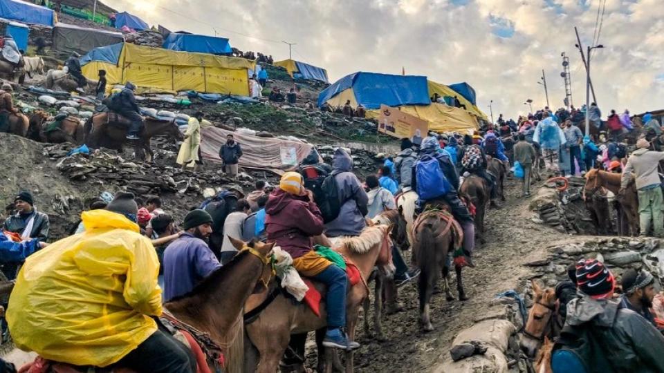 Over 9k pilgrims leave Jammu And Kashmir for Amarnath Yatra