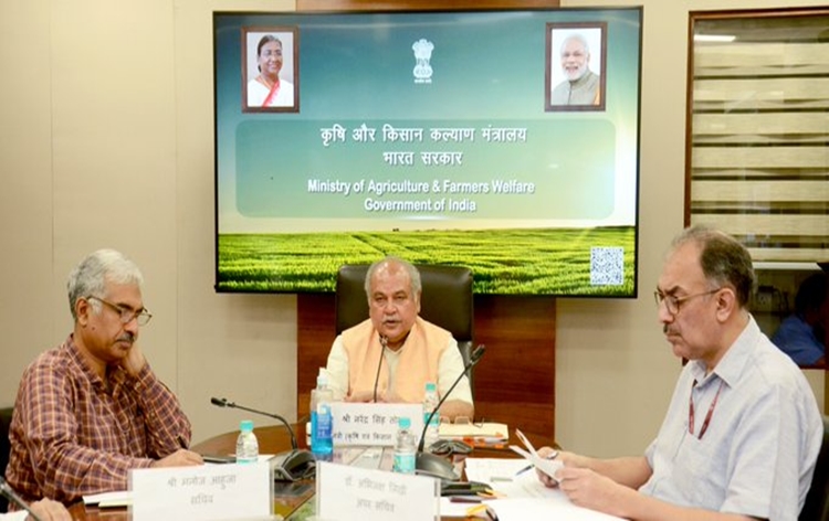 narendrasinghtomarchairedavirtualmeetingwithagricultureministersofstates
