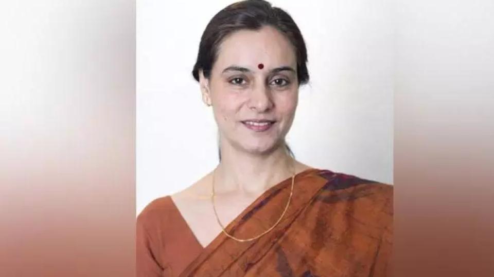 Former Doordarshan News Reader Sarla Maheshwari Dies At 71