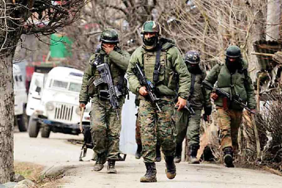 Encounter Broke Out Between Terrorists And Security Forces In Nehama Area Of Pulwama District