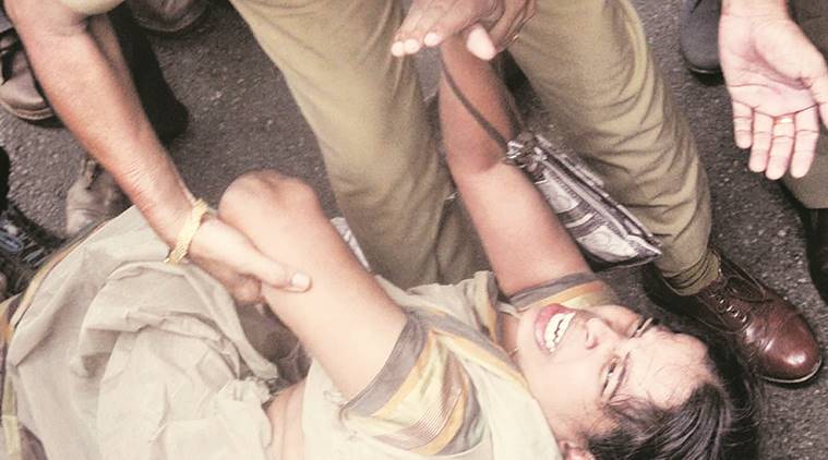 jishnudeathcase:keralagovtjustifiespoliceactionagainstmotherinad