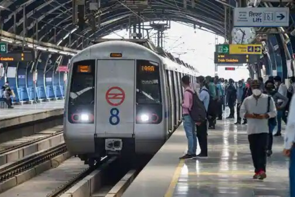 delhimetrorailservicesonairportexpresslinetobeslightlyaffectedbynovemberend