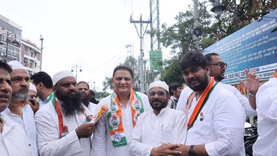 Azharuddin appeals voters to Elect Naveen Yadav 