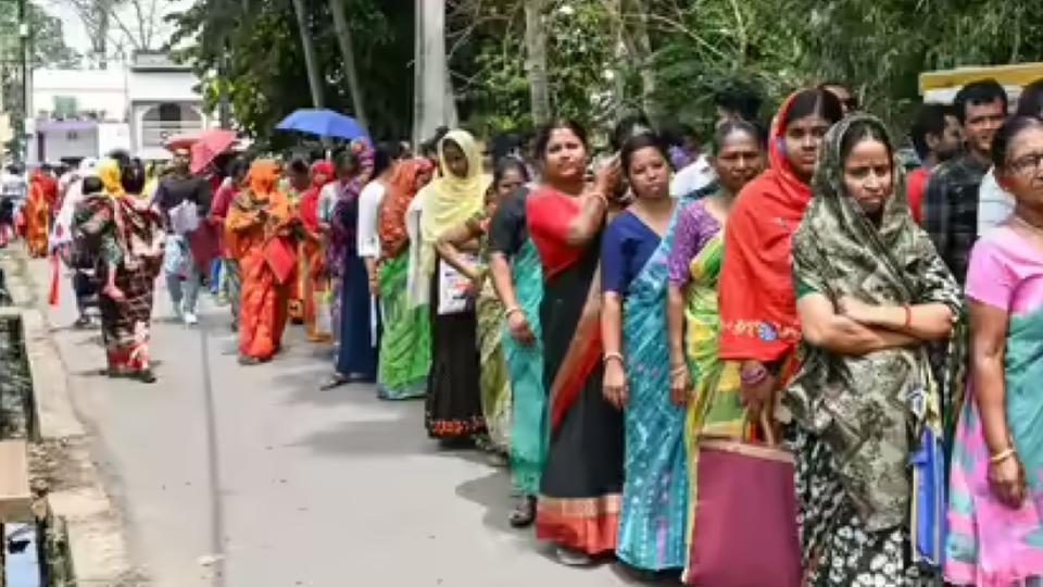 1,586 candidates file nomination papers 