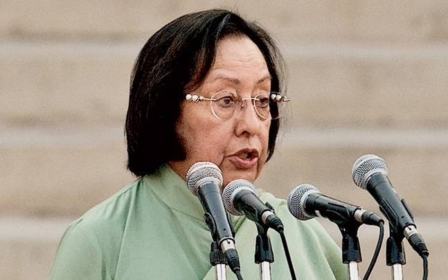 najmaheptullahresign;mukhtarabbasnaqvigivenchargeofminorityaffairsministry