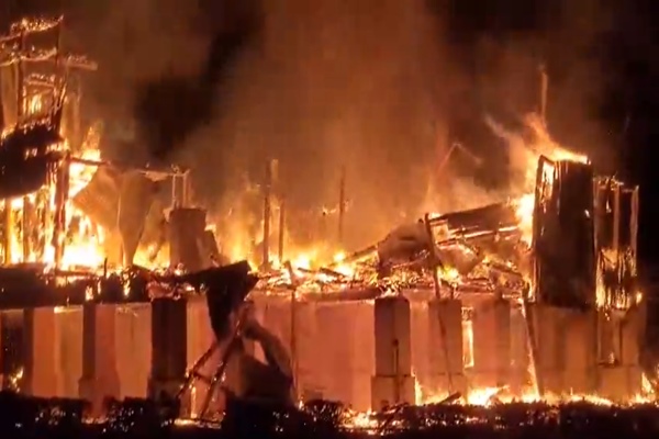 firebreaksoutathollongbungalowinnorthbengal