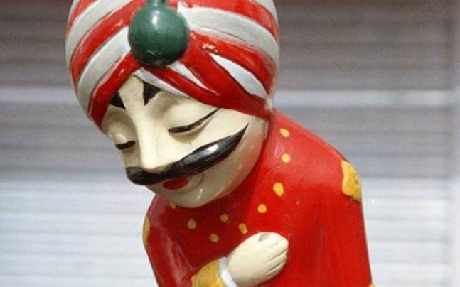 paintingsworthrs750crstolenfromairindianowavailableinblackmarket