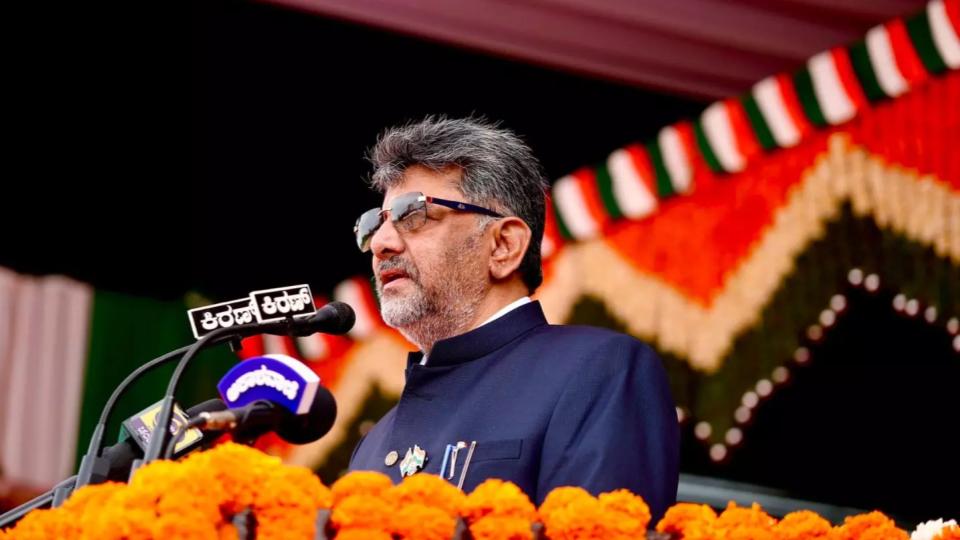 Karnataka CM Announces AI Education in Schools on I-Day