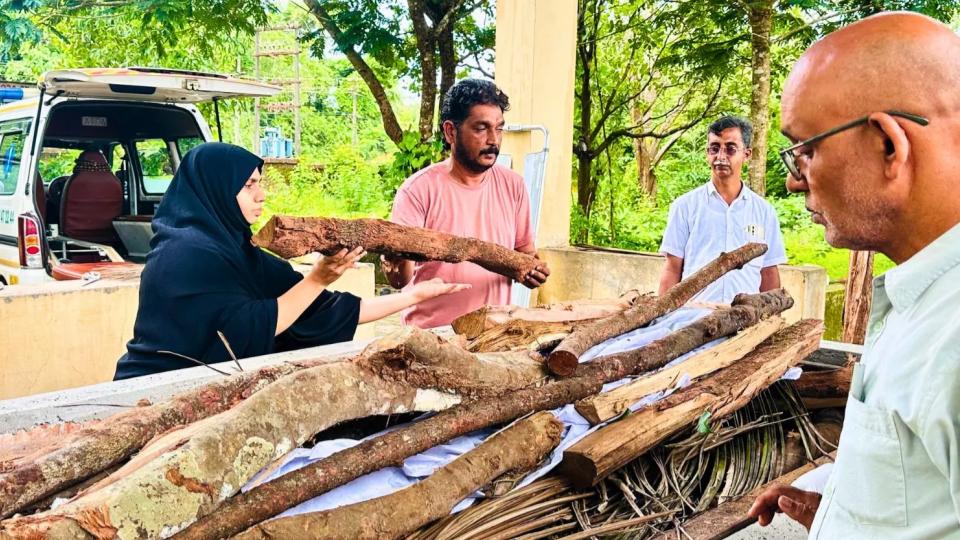 Muslim Woman Performs Last Rites for ex-RSS Hindu Man in Kerala