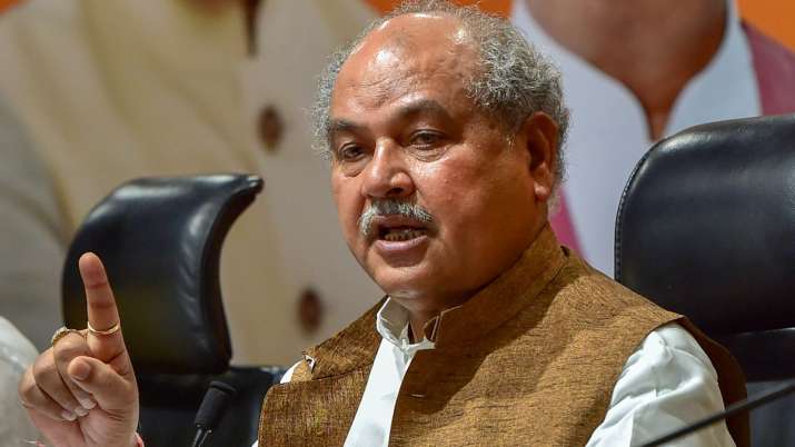 jk:unionministernarendrasinghtomarholdsinteractionswithfarmers