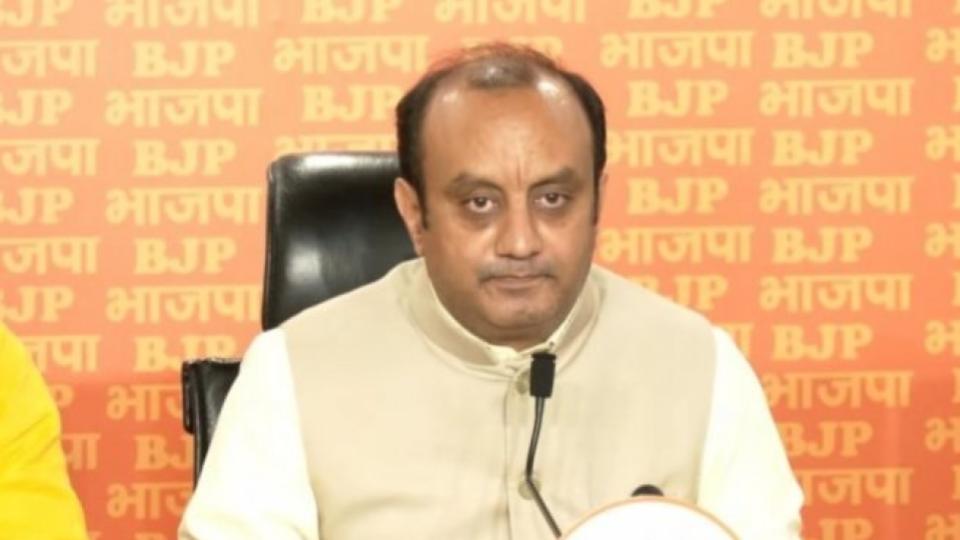 BJP Hits Out At Congress Over Liquor Scam In Karnataka
