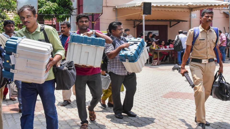 Polling for all 20 LS constituencies underway in Kerala