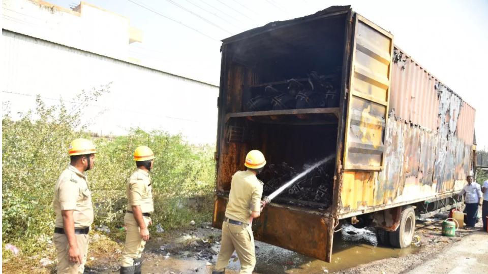 40 motorcycles gutted after truck Catches Fire in Ballari